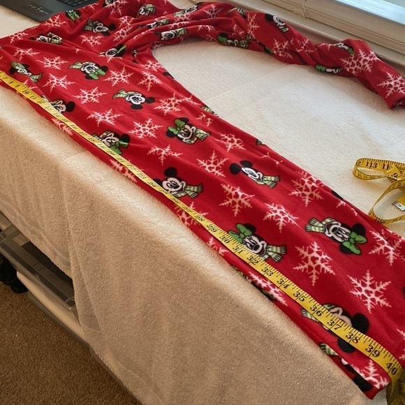 Disney pajamas Mickey/Minnie top/pants long sleeve rounded neckline Sz Med NWT - Picture 8 of 12